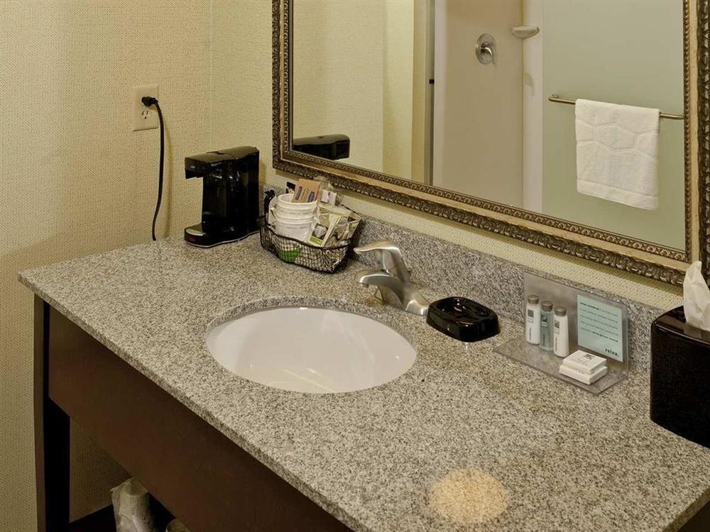Hampton Inn Augusta Ruang foto